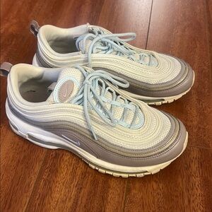 Nike sneakers in Taupe and Light Blue